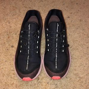 Nike Shield Winflo 5